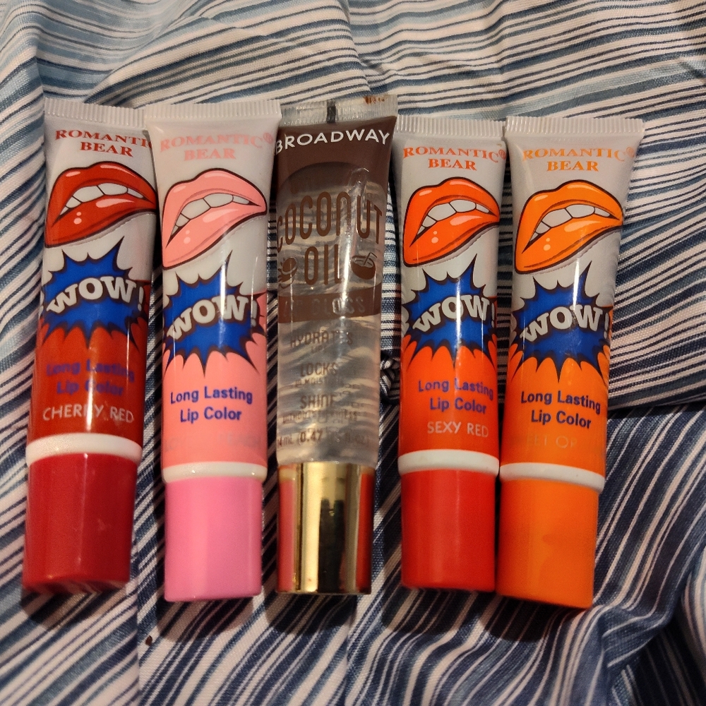 NEW! Bundle Of Romantic Bear WOW Peel Off Lip Color & Broadway Coconut Lip Oil